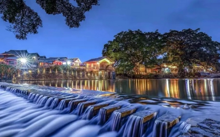 ��˫��¥���Ͼ���ˮҥ����+�����߱���¥��һ���Σ�2-8�˾���С�ţ�